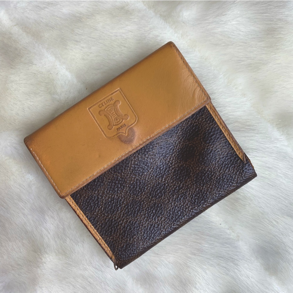 Celine Triomphe leather wallet authentic